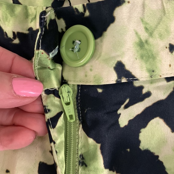 NWT $120 2-Piece Nasty Gal Satin Tie Dye Tunic Shirt w/Matching High-Rise Pant 0 - Picture 7 of 8